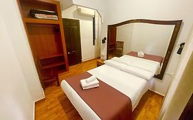 Arteaga Hostal&Baños Arabes Elvira